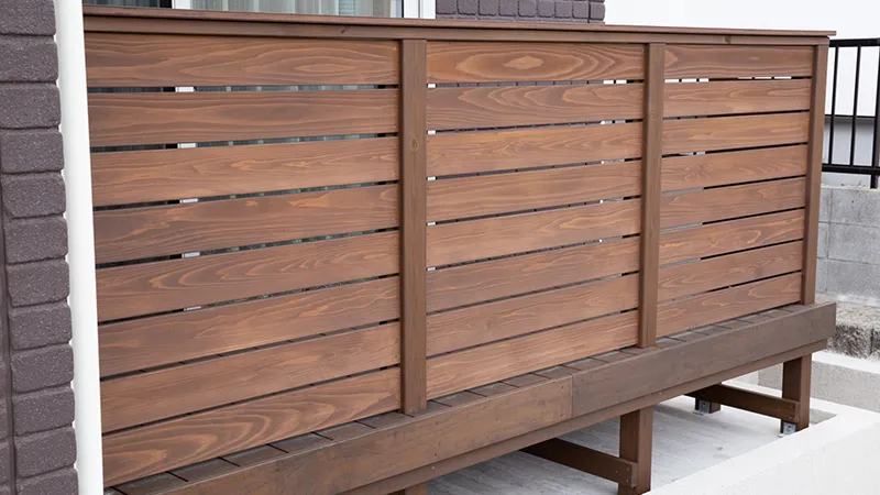 増築されたウッドデッキ