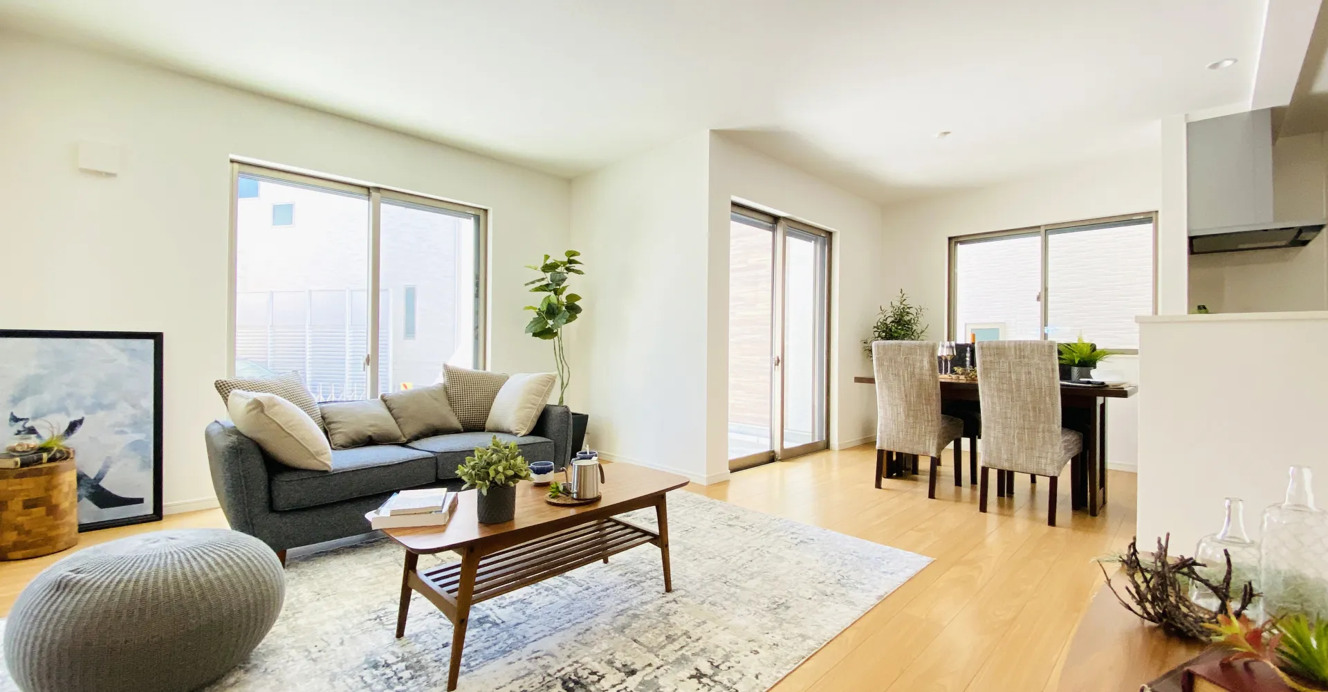 リフォームされた明るいリビング